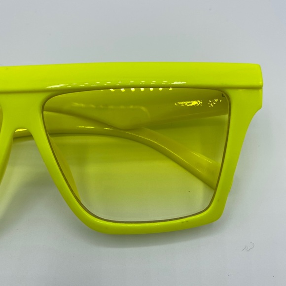 Flat Top Yellow Gradient Sunglasses - Picture 5 of 7
